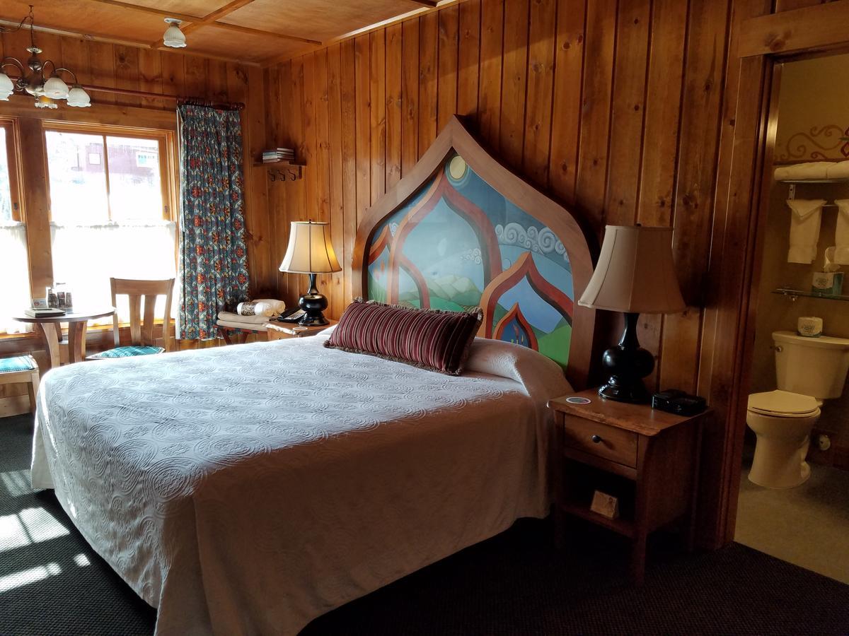 Hotel Mcmenamins Old St. Francis School à Bend Extérieur photo