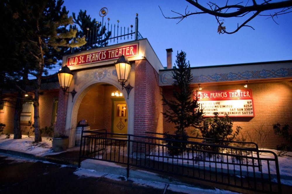 Hotel Mcmenamins Old St. Francis School à Bend Extérieur photo
